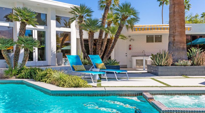 Photo of Balmy Palmy Bliss