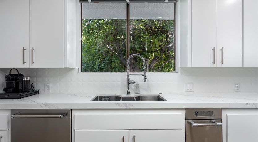 Photo of Balmy Palmy Bliss