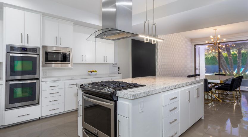 Photo of Balmy Palmy Bliss