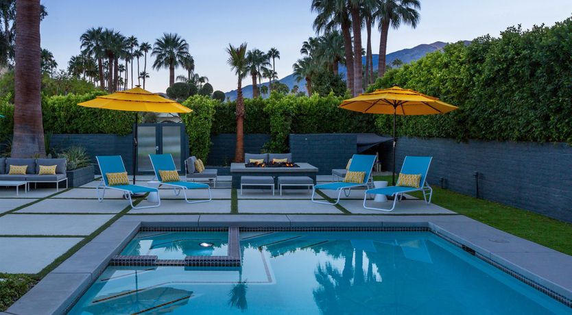 Photo of Balmy Palmy Bliss