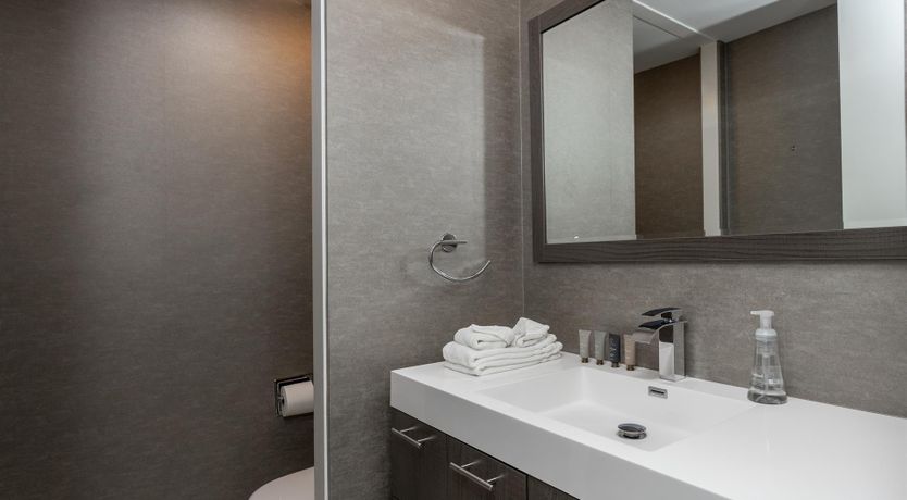 Photo of Balmy Palmy Bliss