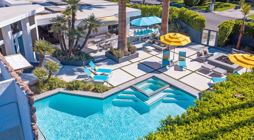 Photo of Balmy Palmy Bliss