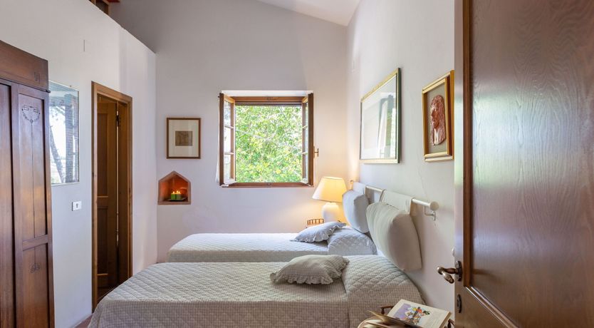 Photo of The Antique Dwelling