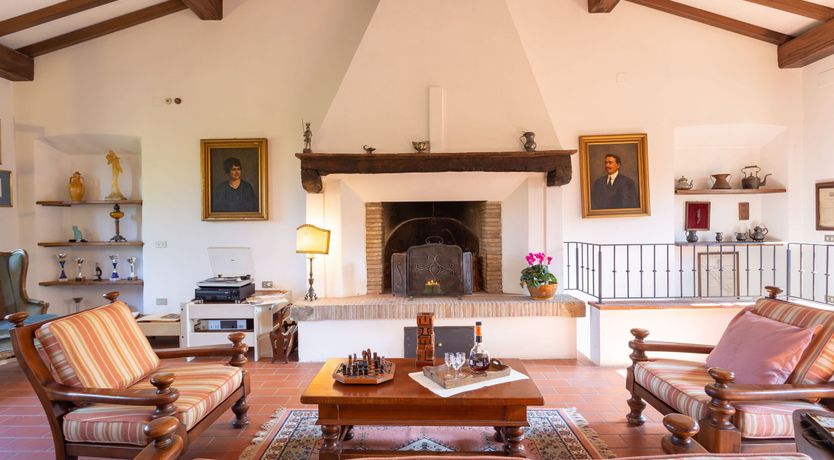 Photo of The Antique Dwelling