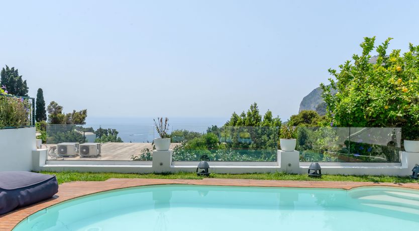 Photo of Beauty & Light