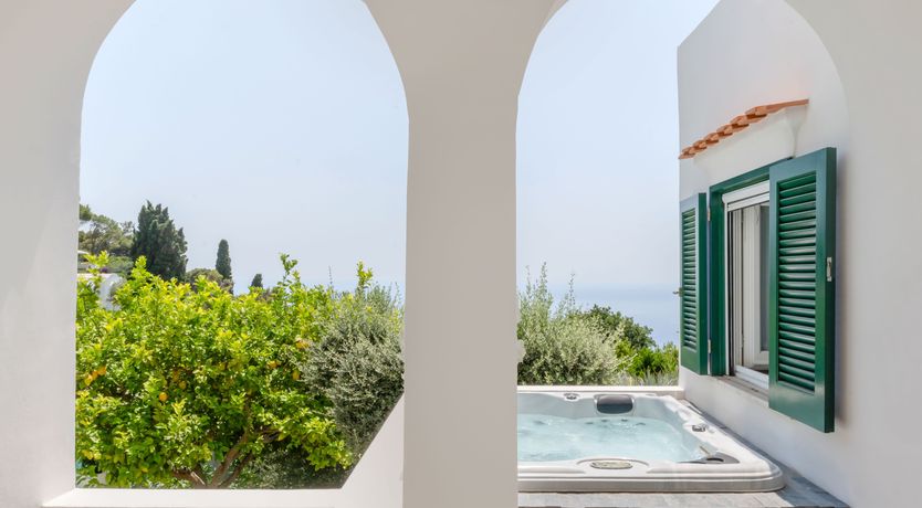 Photo of Beauty & Light