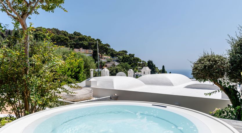 Photo of Beauty & Light