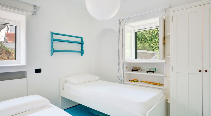 Photo of Beauty & Light