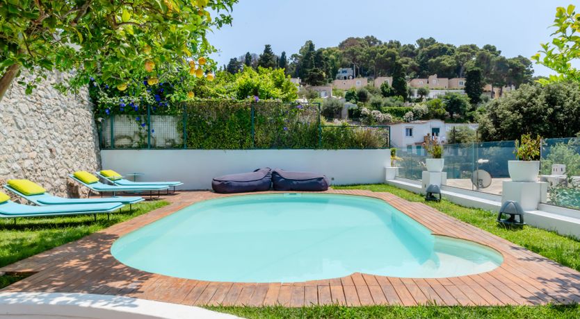 Photo of Beauty & Light