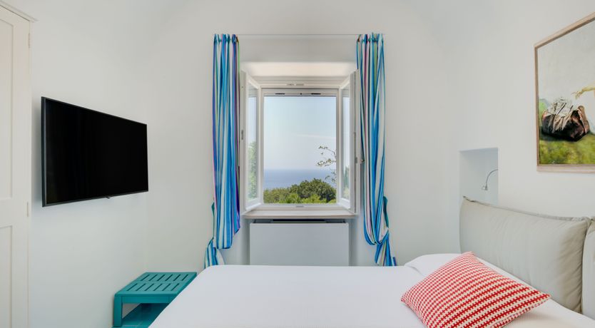 Photo of Beauty & Light