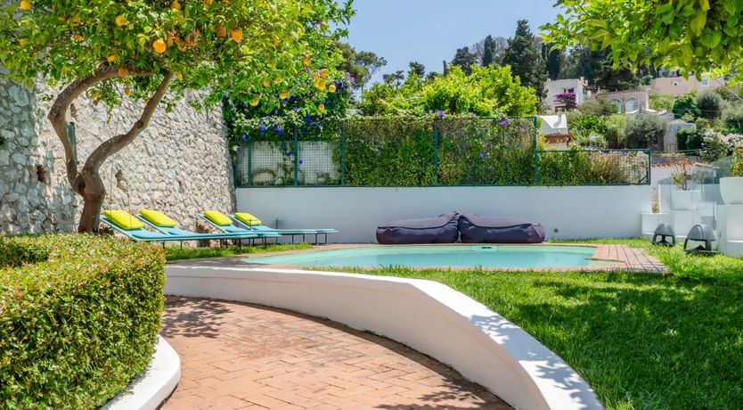 Photo of Beauty & Light