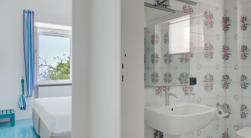 Photo of Beauty & Light