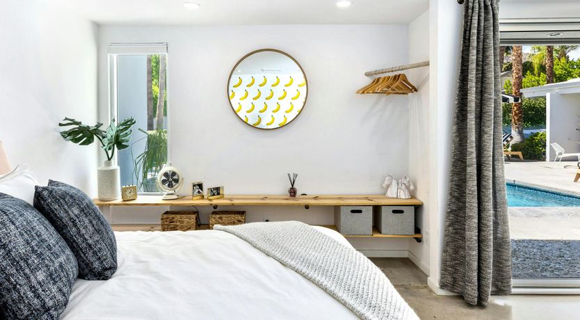 Photo of Tangerine Shine