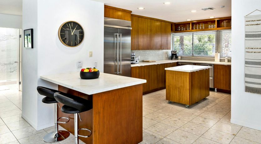 Photo of Tangerine Shine