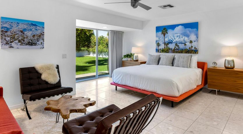 Photo of Tangerine Shine