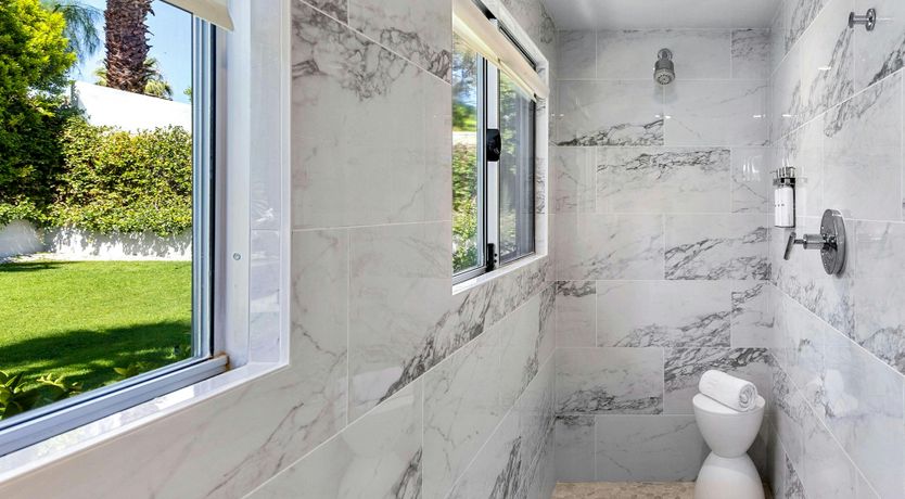 Photo of Tangerine Shine