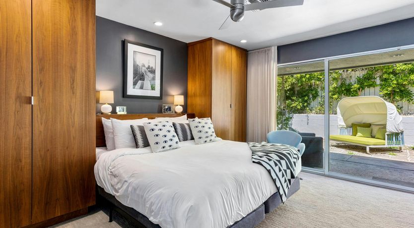 Photo of Tangerine Shine