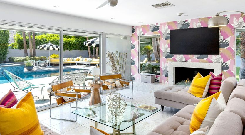 Photo of Tangerine Shine