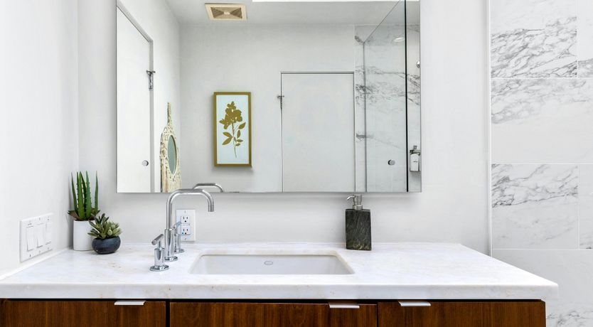 Photo of Tangerine Shine