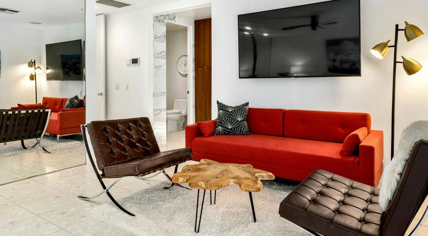 Photo of Tangerine Shine