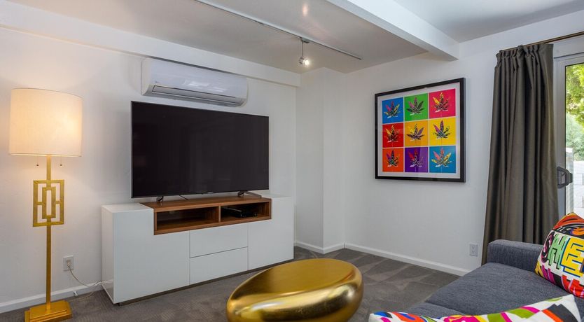 Photo of Life On Mars