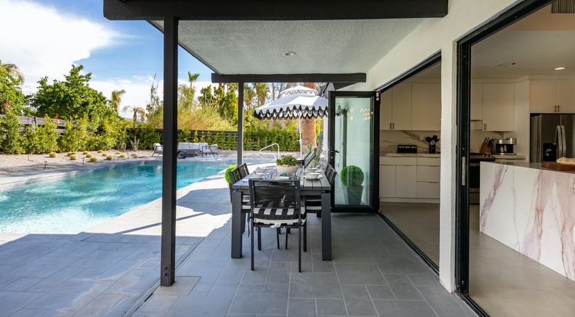 Photo of Palm Springs Paradise