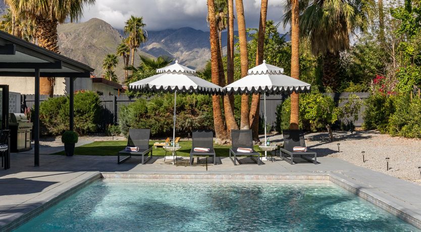 Photo of Palm Springs Paradise