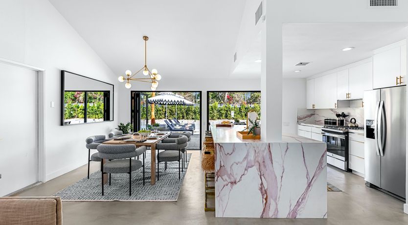 Photo of Palm Springs Paradise