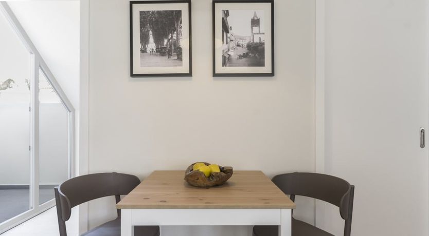 Photo of Madeira Modern