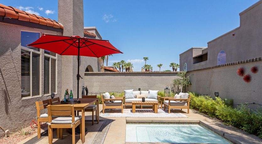 Photo of Cali Casablanca