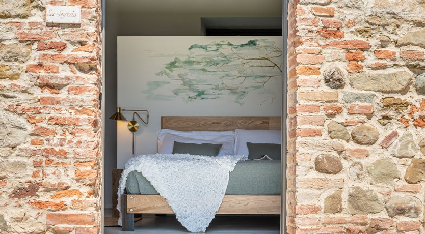 Photo of Sinalunga Style