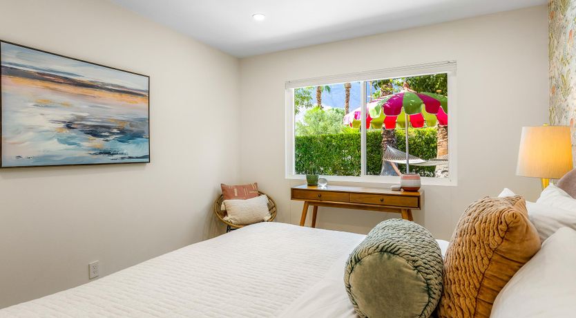 Photo of Tropical Whisper