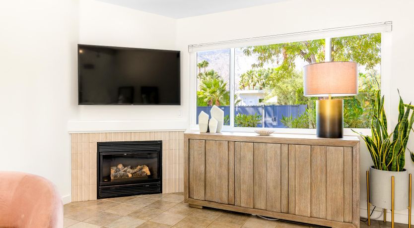 Photo of Tropical Whisper