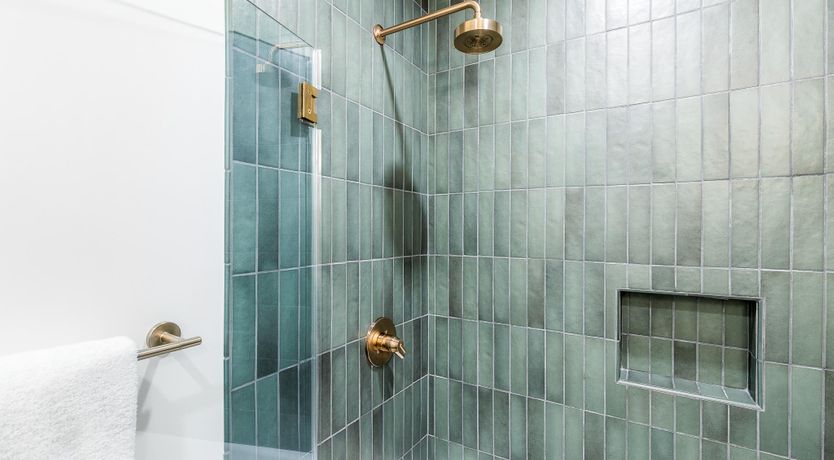 Photo of Tropical Whisper