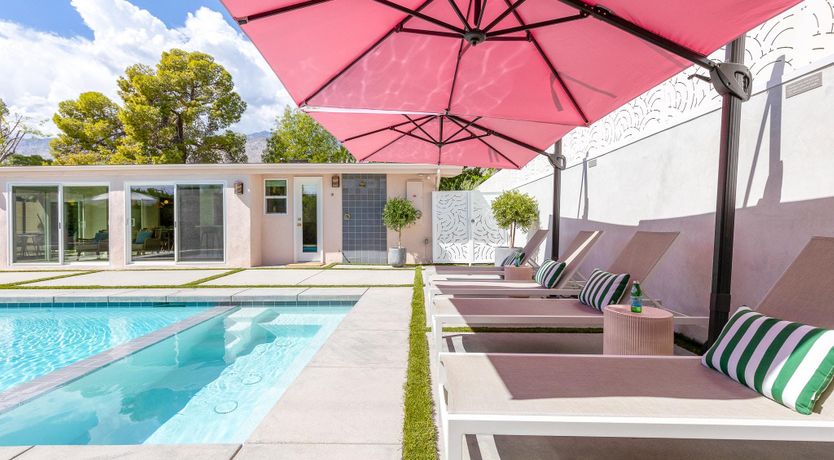 Photo of Tropical Whisper