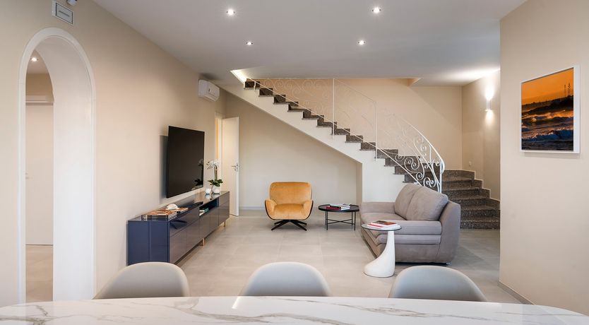 Photo of The Bayside Beauty