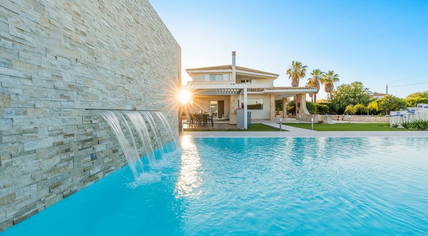 Photo of The Bayside Beauty