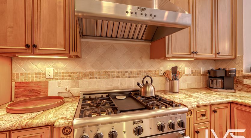 Photo of Coral White