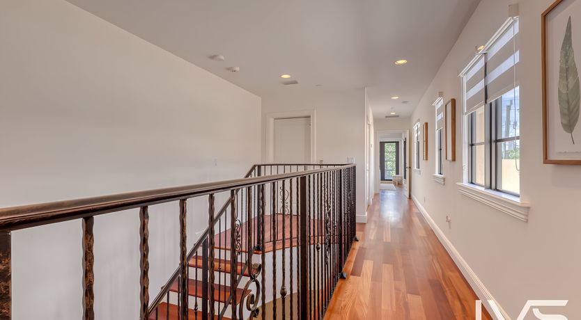 Photo of Coral White