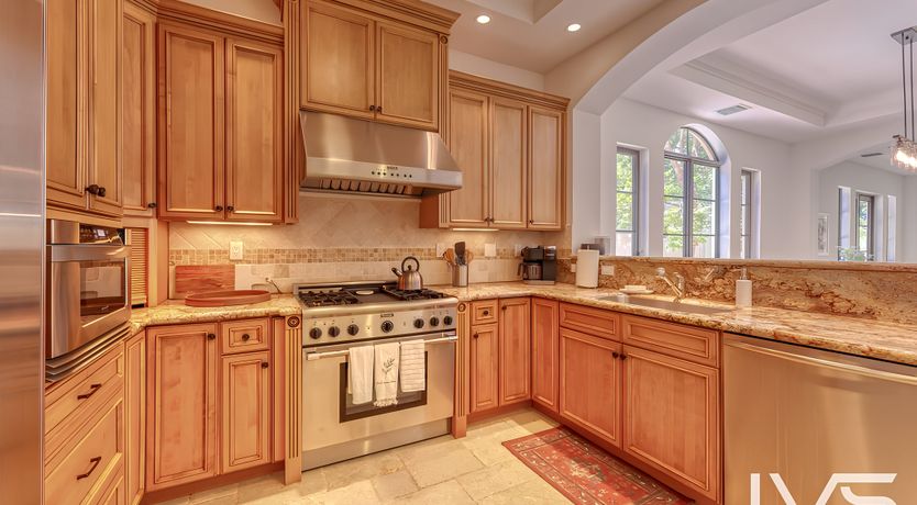 Photo of Coral White