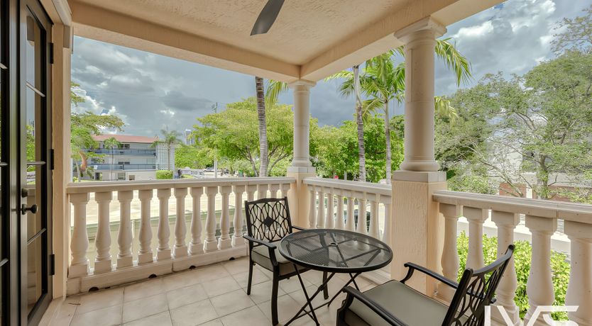 Photo of Coral White