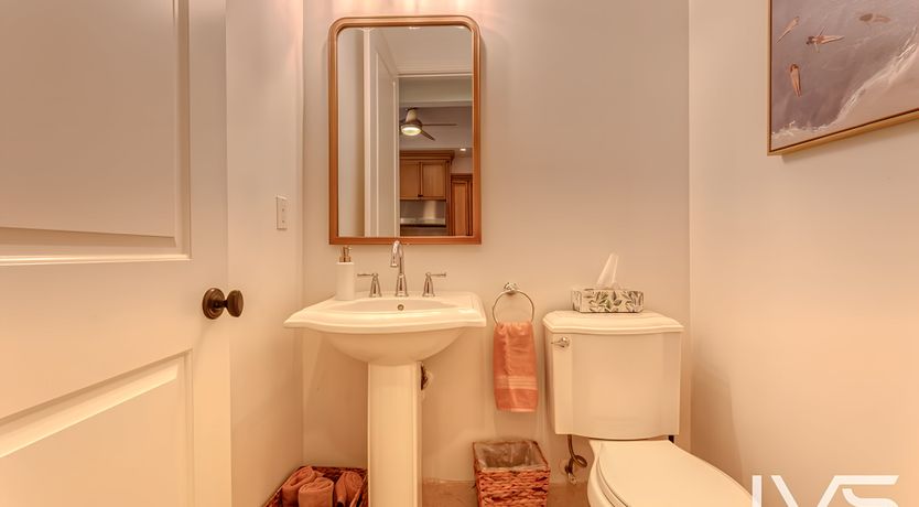 Photo of Coral White