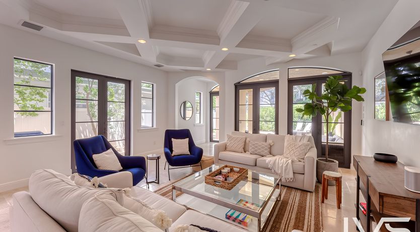 Photo of Coral White