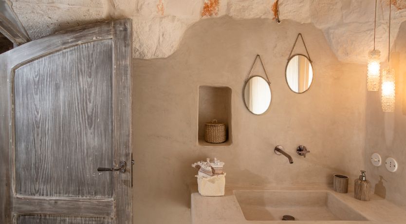 Photo of Ivory Wonder