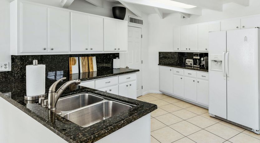 Photo of Palms & Citrus