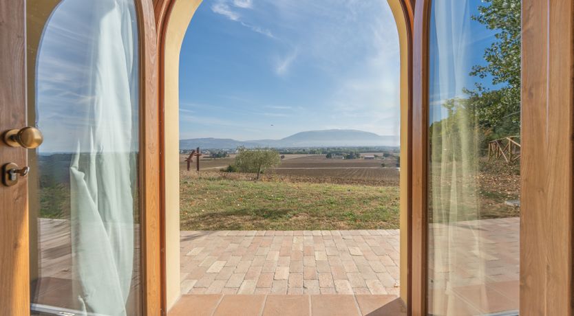 Photo of Verdant Horizon