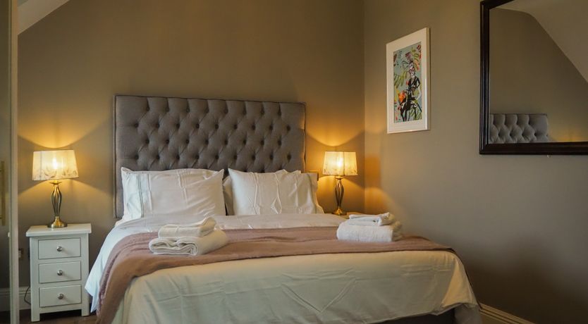 Photo of Mountrush House