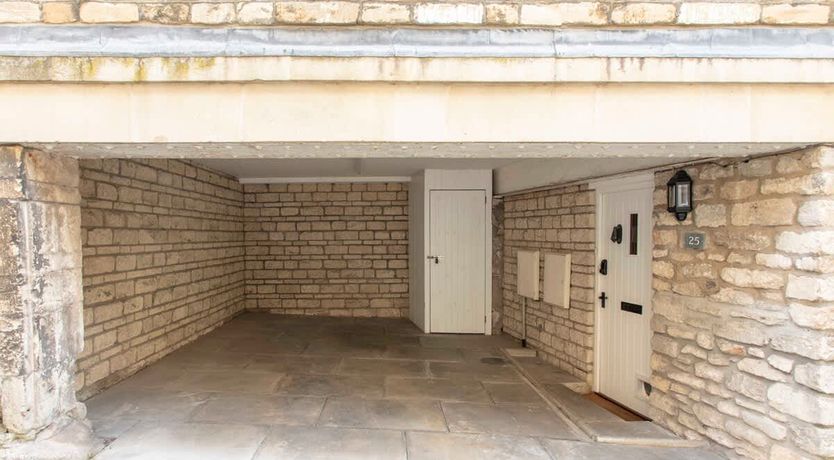 Photo of A Wiltshire Retreat