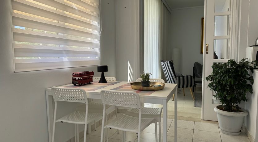 Photo of WINDSOR PLACE APARTMENT