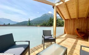 Photo of SKYLIGHT Chalet Holiday Home 2